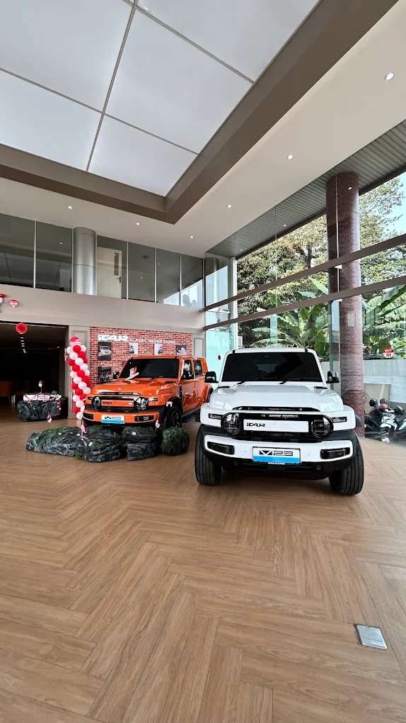 iCAR showroom Serpong